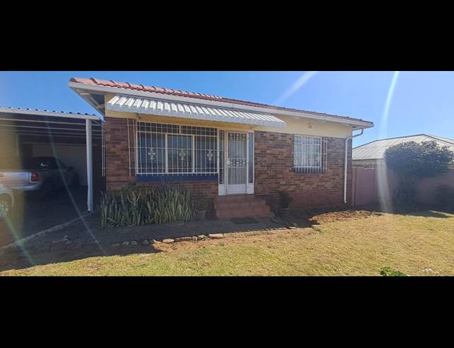 3 BEDROOM HOUSE FOR SALE IN SOUTH HILLS